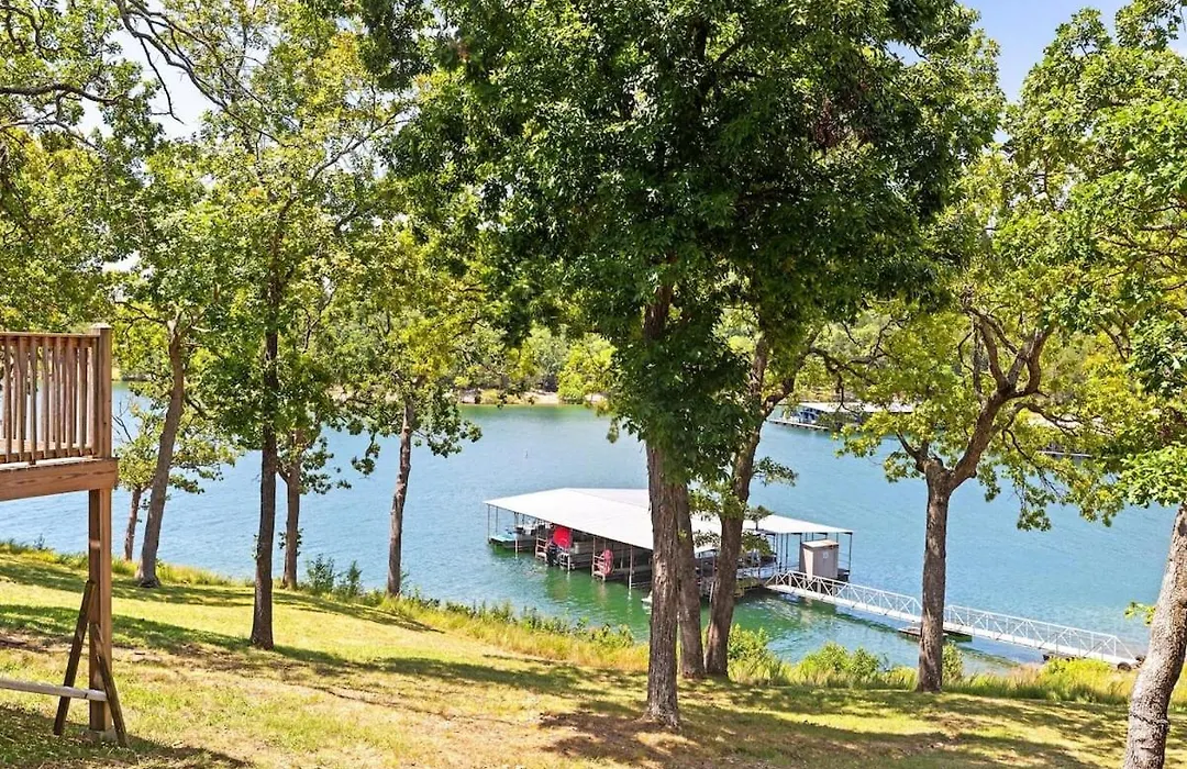 Artilla Cove Cabin 4 - Lake Views - Outdoor Pool-1