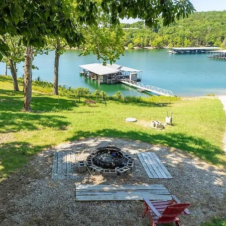 Artilla Cove Cabin 4 - Lake Views - Outdoor Pool-3